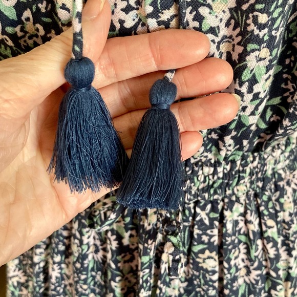 Lucky Brand Blue Floral Puff Sleeve Dress Size Small Self Tie Tassels Boho Style - Picture 7 of 9